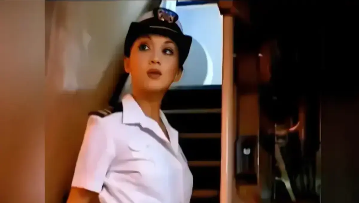 《军舰上的女兵》法国啄木鸟HD高清在线观看-《军舰上的女兵》无删减版免费播放-啄木鸟军舰女兵3法版全集