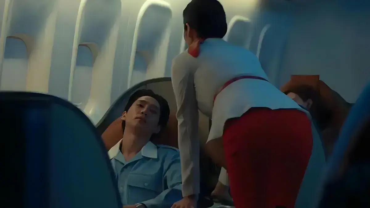 《韩国空姐》未删减版1080P超清画质免费观看-爆笑空乘喜剧电影全集高清在线播放-无广告无卡顿流畅体验《韩国空姐》
