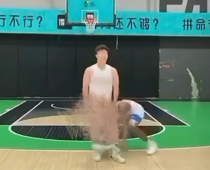 《牛教练的裤子》全1集高清正片免费观看-牛教练的裤子爆笑名场面无广告播放-完整资源在线看