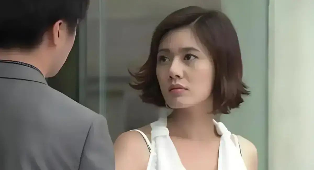 《年轻的母亲》2013韩国伦理电影在线观看-岳母与女婿的情感纠葛-李恩美主演无删减HD高清播放-免费观看全集百度网盘资源