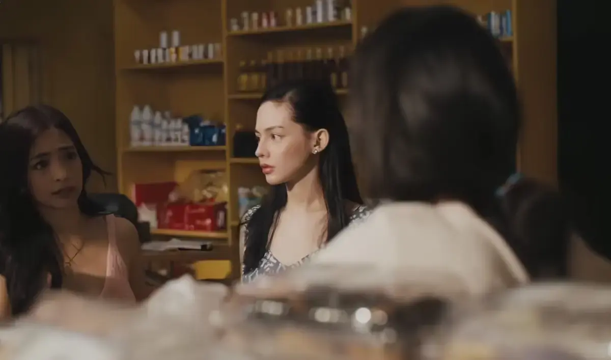 奶油馅饼免费在线观看-菲律宾悬疑神作《奶油馅饼》高清完整版资源下载-1080P无广告全集